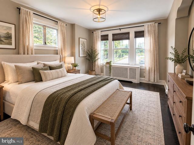 674 WENDOVER ST, Philadelphia, PA 19128