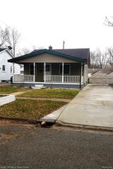 195 W Strathmore Avenue, Pontiac, MI 48340
