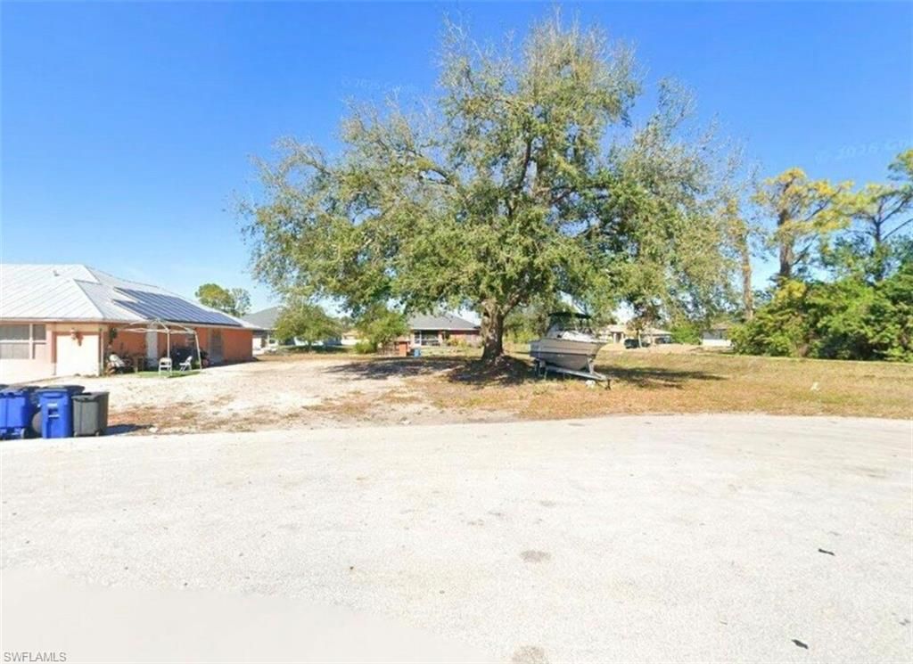 2800 7th ST W, LEHIGH ACRES, FL 33971 — photo 2