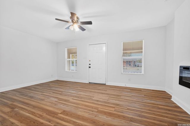 2034 Edison, San Antonio, TX 78201