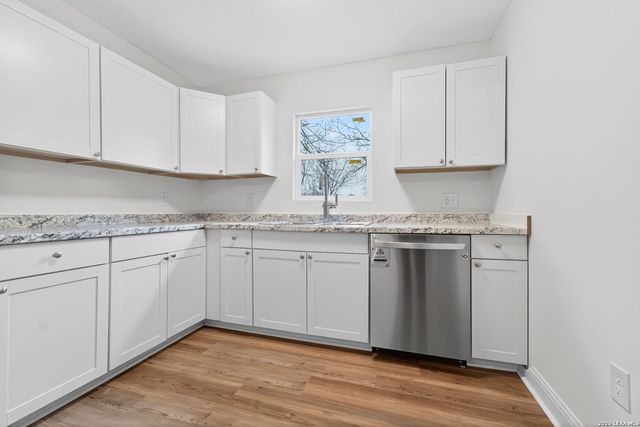 2034 Edison, San Antonio, TX 78201