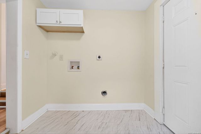 2034 Edison, San Antonio, TX 78201