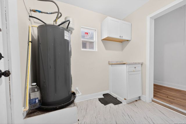 2034 Edison, San Antonio, TX 78201