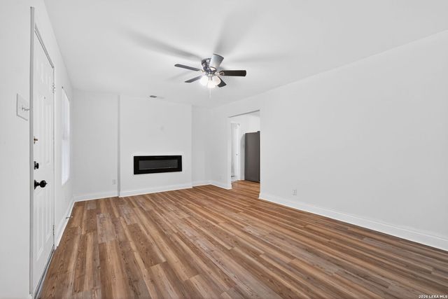 2034 Edison, San Antonio, TX 78201