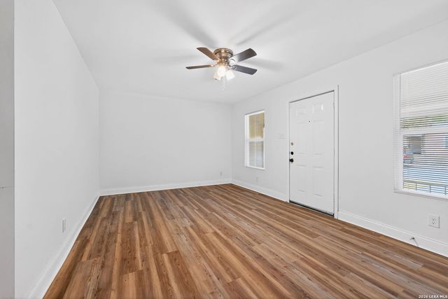 2034 Edison, San Antonio, TX 78201