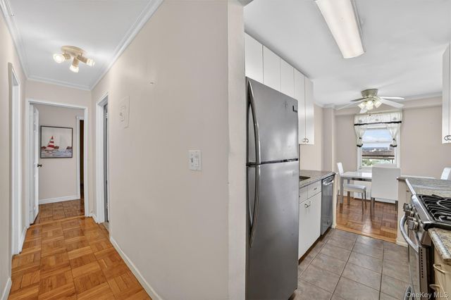 1853 Central Park Avenue 16A, Yonkers, NY 10710