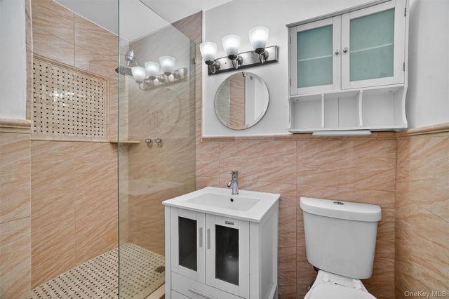 1853 Central Park Avenue 16A, Yonkers, NY 10710