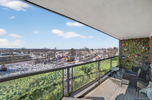 1853 Central Park Avenue 16A, Yonkers, NY 10710