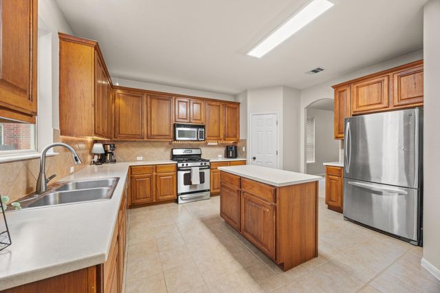 2306 Caprock PL, Georgetown, TX 78626
