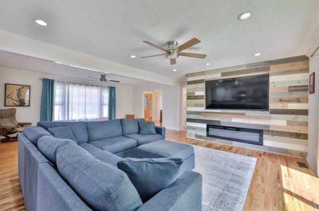 27 Plantation Rd., Myrtle Beach, SC 29588