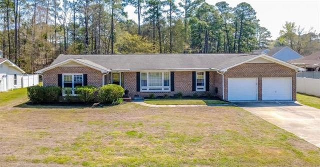 27 Plantation Rd., Myrtle Beach, SC 29588