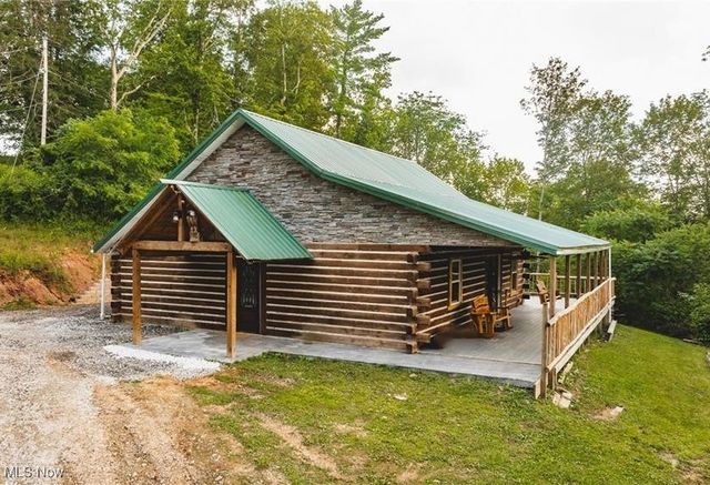 4278 Newbury Road, Little Hocking, OH 45742