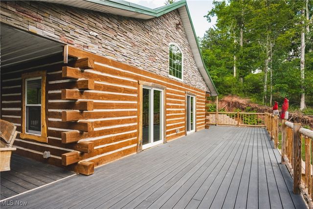 4278 Newbury Road, Little Hocking, OH 45742