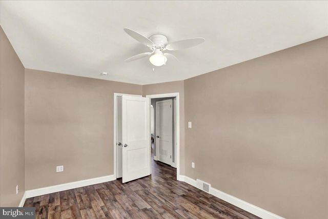 418 EGLE RD, Reading, PA 19601