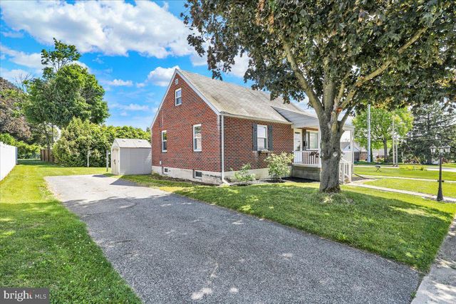 418 EGLE RD, Reading, PA 19601