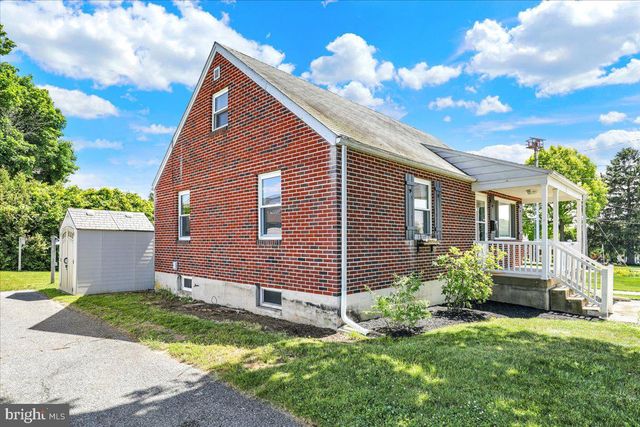 418 EGLE RD, Reading, PA 19601