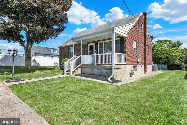418 EGLE RD, Reading, PA 19601