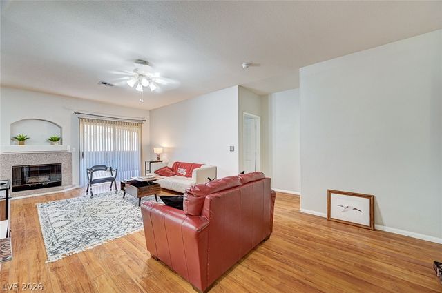1604 Cardinal Bluff Drive 202, Las Vegas, NV 89128