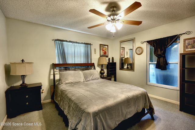 37 E Towne Place, Titusville, FL 32796
