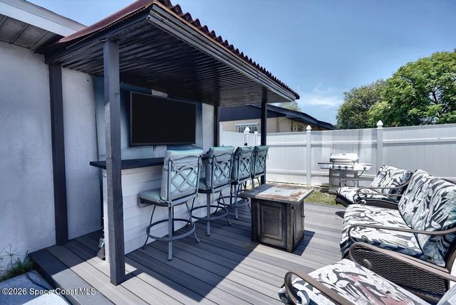 37 E Towne Place, Titusville, FL 32796