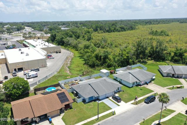 37 E Towne Place, Titusville, FL 32796