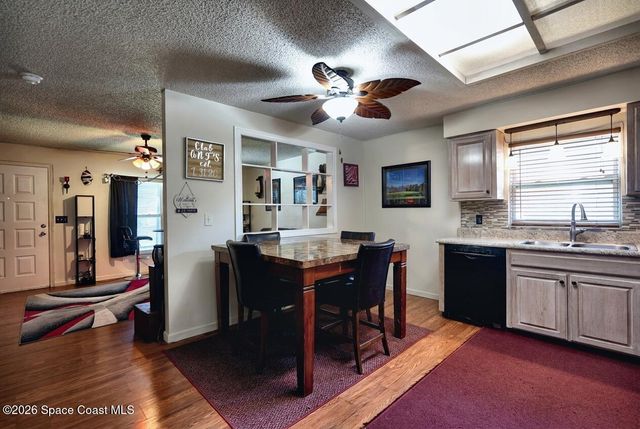 37 E Towne Place, Titusville, FL 32796