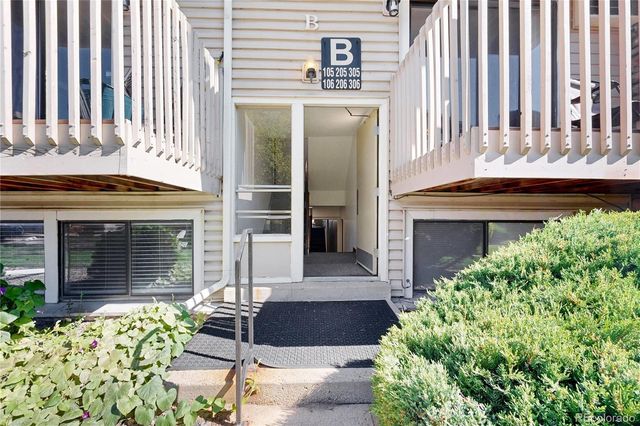 381 S Ames Street B105, Lakewood, CO 80226
