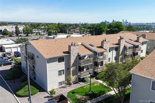 381 S Ames Street B105, Lakewood, CO 80226