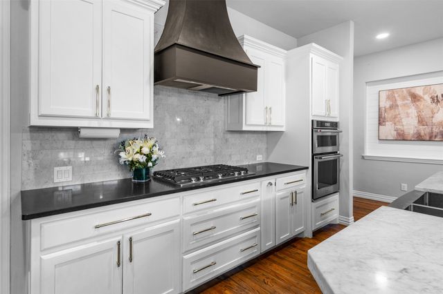 2131 N Hill Drive, Irving, TX 75038