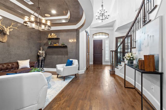 2131 N Hill Drive, Irving, TX 75038