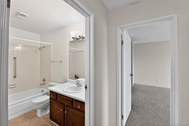 14001 E Marina Drive 606, Aurora, CO 80014