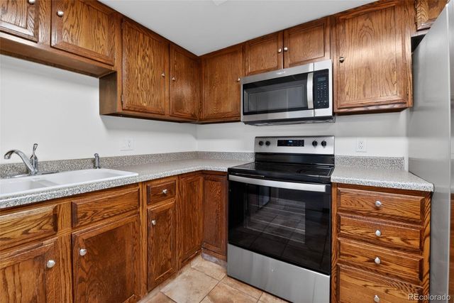 14001 E Marina Drive 606, Aurora, CO 80014