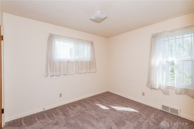 2212 Chamberlin Avenue, Dayton, OH 45406