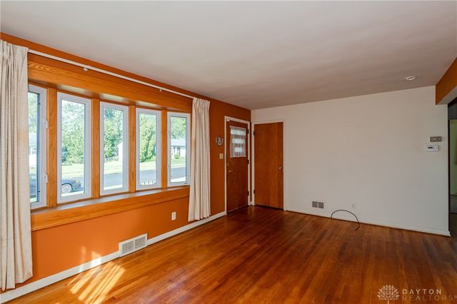 2212 Chamberlin Avenue, Dayton, OH 45406