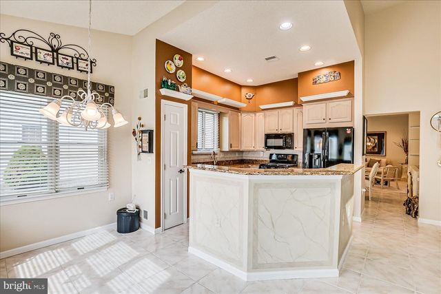 136 BIRMINGHAM LN, Monroe Township, NJ 08831