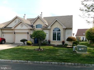 136 BIRMINGHAM LN, Monroe Township, NJ 08831