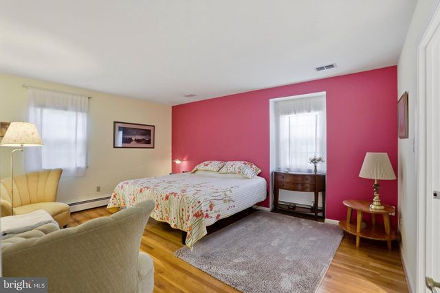12012 CANTER LN, Reston, VA 20191