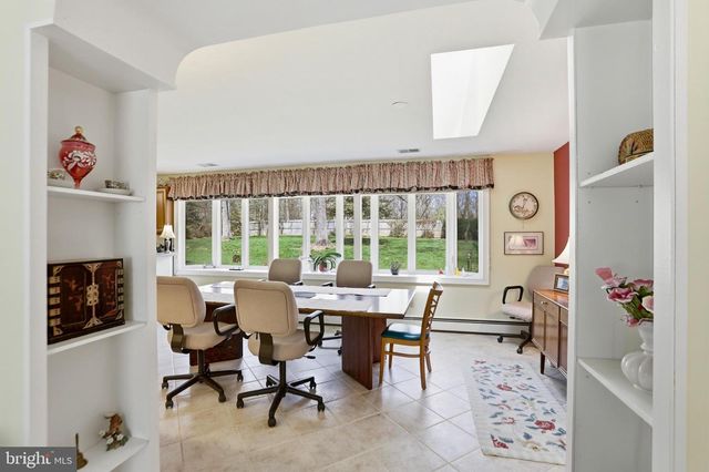 12012 CANTER LN, Reston, VA 20191