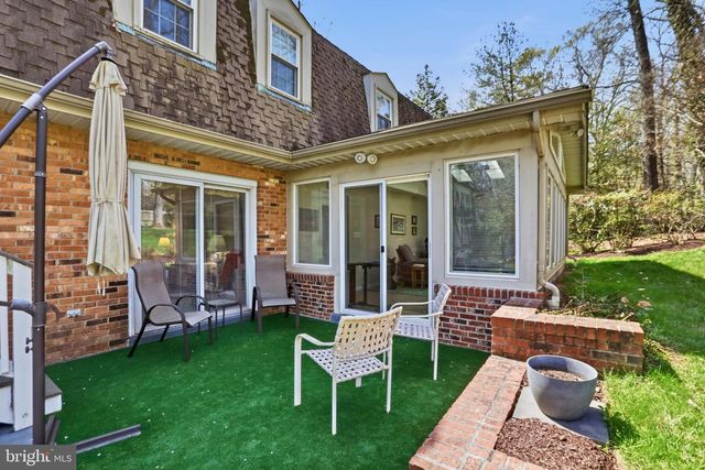 12012 CANTER LN, Reston, VA 20191