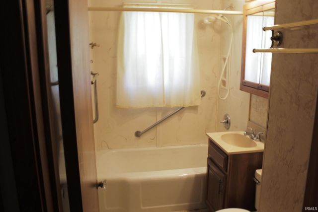 1705 MELROSE Avenue, Fort Wayne, IN 46808