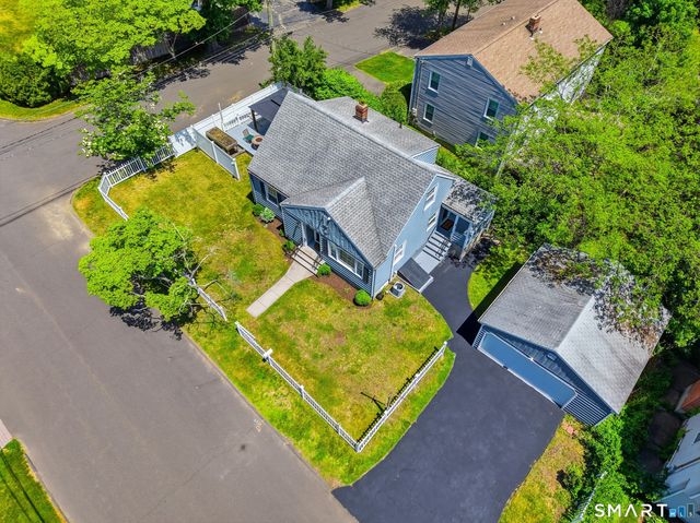 65 Beaver Street, Fairfield, CT 06824