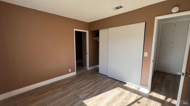 121 Notre Dame Ct, Vallejo, CA 94589