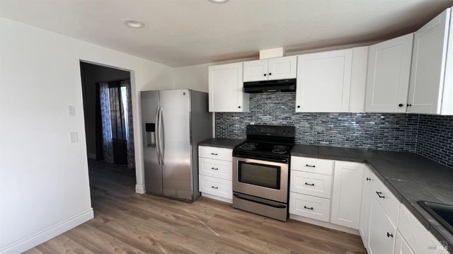 121 Notre Dame Ct, Vallejo, CA 94589