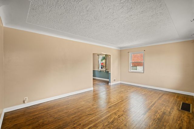 3 S Sherry Lane, Bellevue, KY 41073
