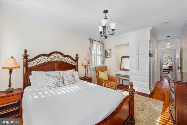 3408 DENT PL NW, Washington, DC 20007