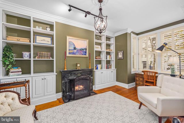 3408 DENT PL NW, Washington, DC 20007