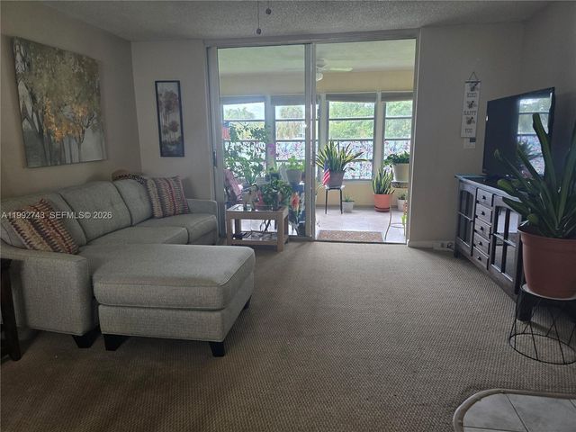 7664 NW 18th St 204, Margate, FL 33063