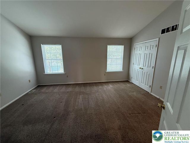 1600 GREYSTONE Circle, Alburtis Boro, PA 18011