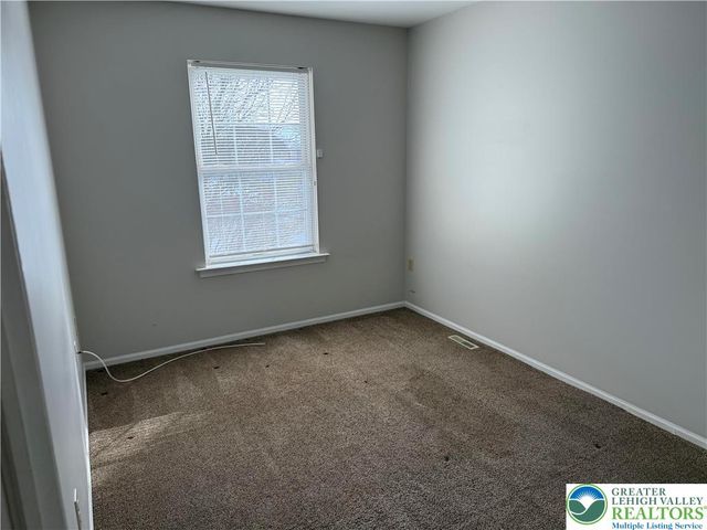 1600 GREYSTONE Circle, Alburtis Boro, PA 18011