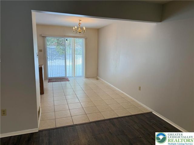 1600 GREYSTONE Circle, Alburtis Boro, PA 18011